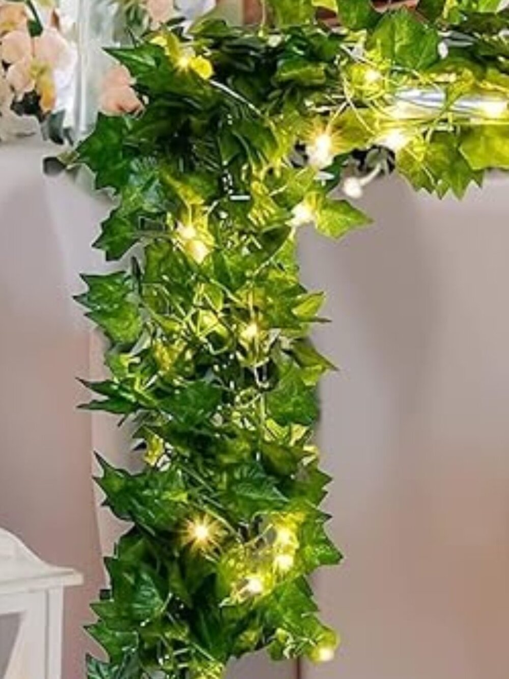 NWT Solar String Lights with Ivy leaves